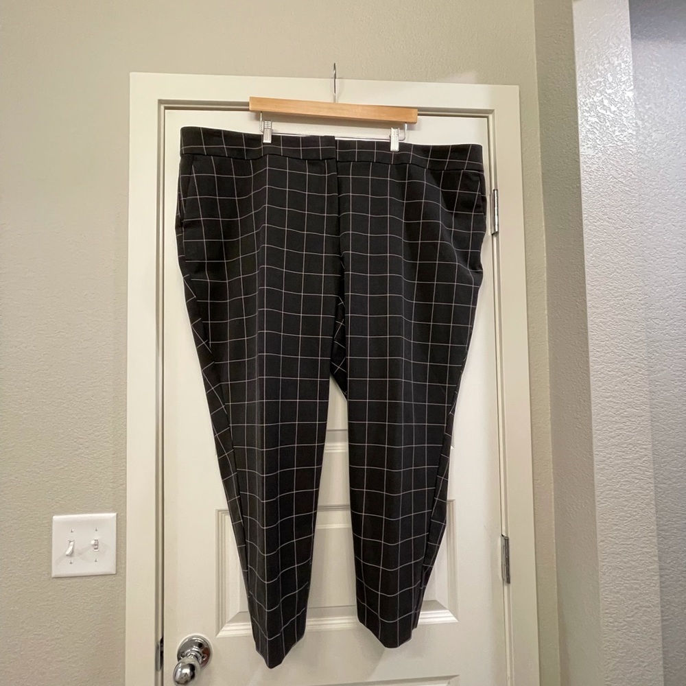 Slacks/Trousers/Work Pants - Luxury feel, Great Quality